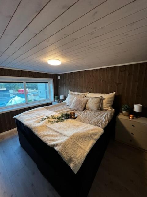 Exclusive Funkis Cabin, Lake View, Rooftop Terrace, Jacuzzi, Sauna, Close To Golf And Alpine วราดาล ภายนอก รูปภาพ